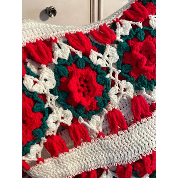 70x48” Roseanne granny hand made afghan blanket - Picture 7 of 9